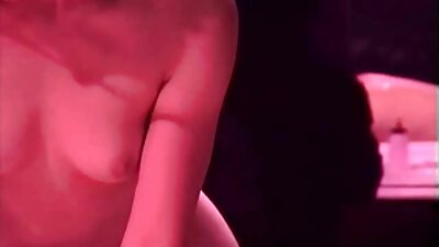 Si bokep video full rambut coklat terangsang dengan vagina yang dicukur dijilat di meja pijat